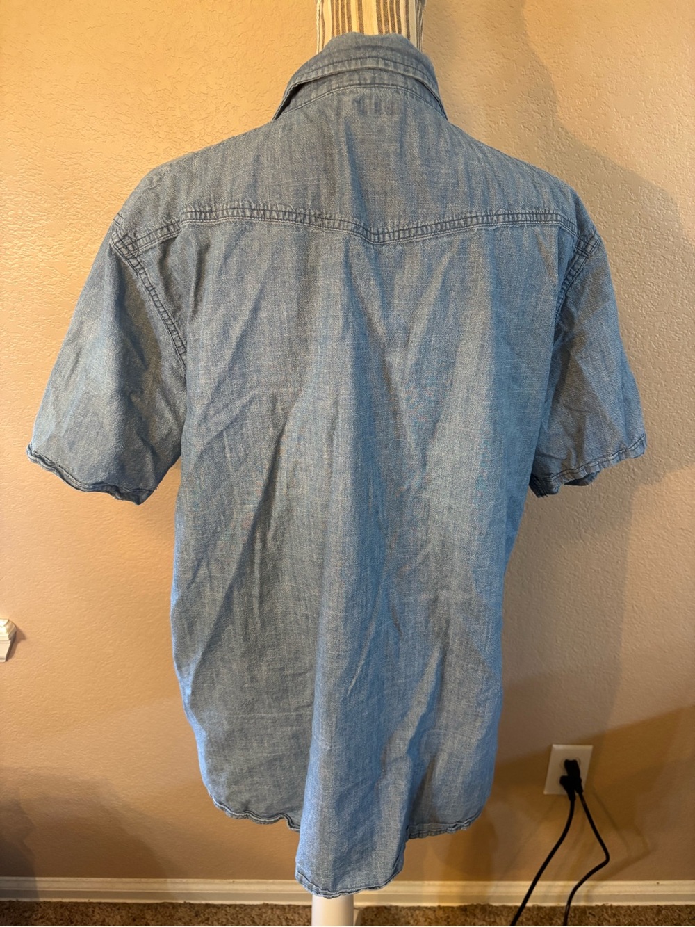 Sonoma Denim Shirt XL Short-Sleeve Light Blue Chambray Snap-Down White Buttons - Picture 6 of 13